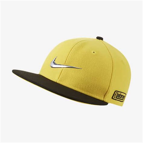 Kinder Caps. Nike DE